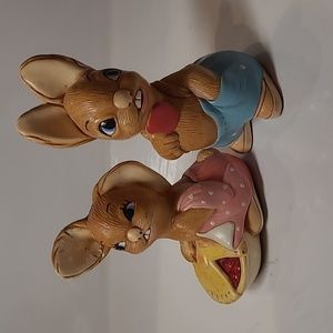 Pendelfin stoneware Rabbit collectors figurine .pieface.Robert..England